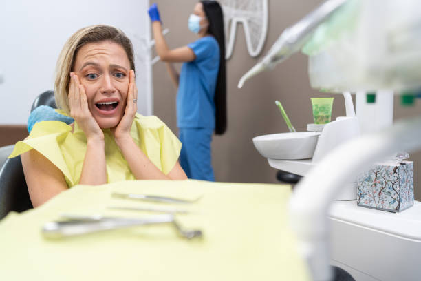 Best Cosmetic Emergency Dentistry in Mission Hills, CA